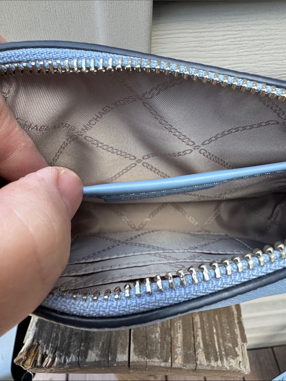 Michael Kors Light Blue Pebbled Leather shoulder bag NWOT - Picture 7 of 10